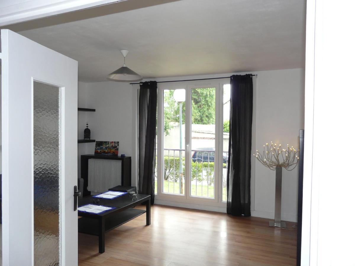 Agreable Appartement A Champigny Sur Marne Champigny-sur-Marne Exterior photo